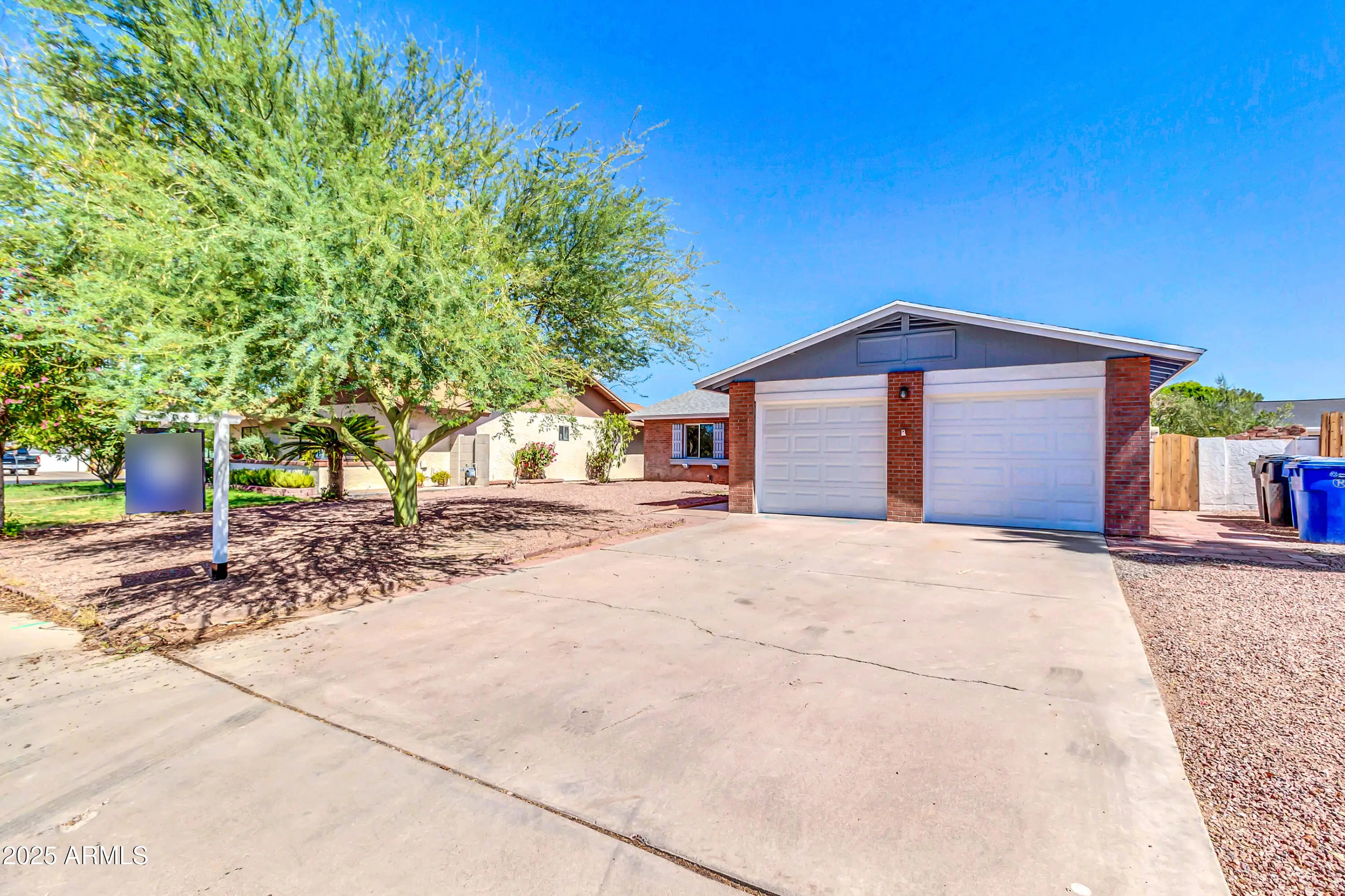 Photo of Listing #6898565