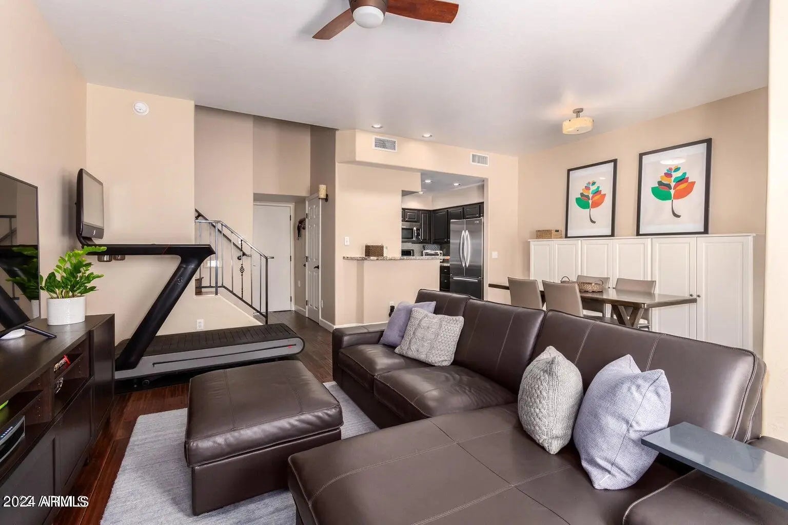 Photo of Listing #6897501