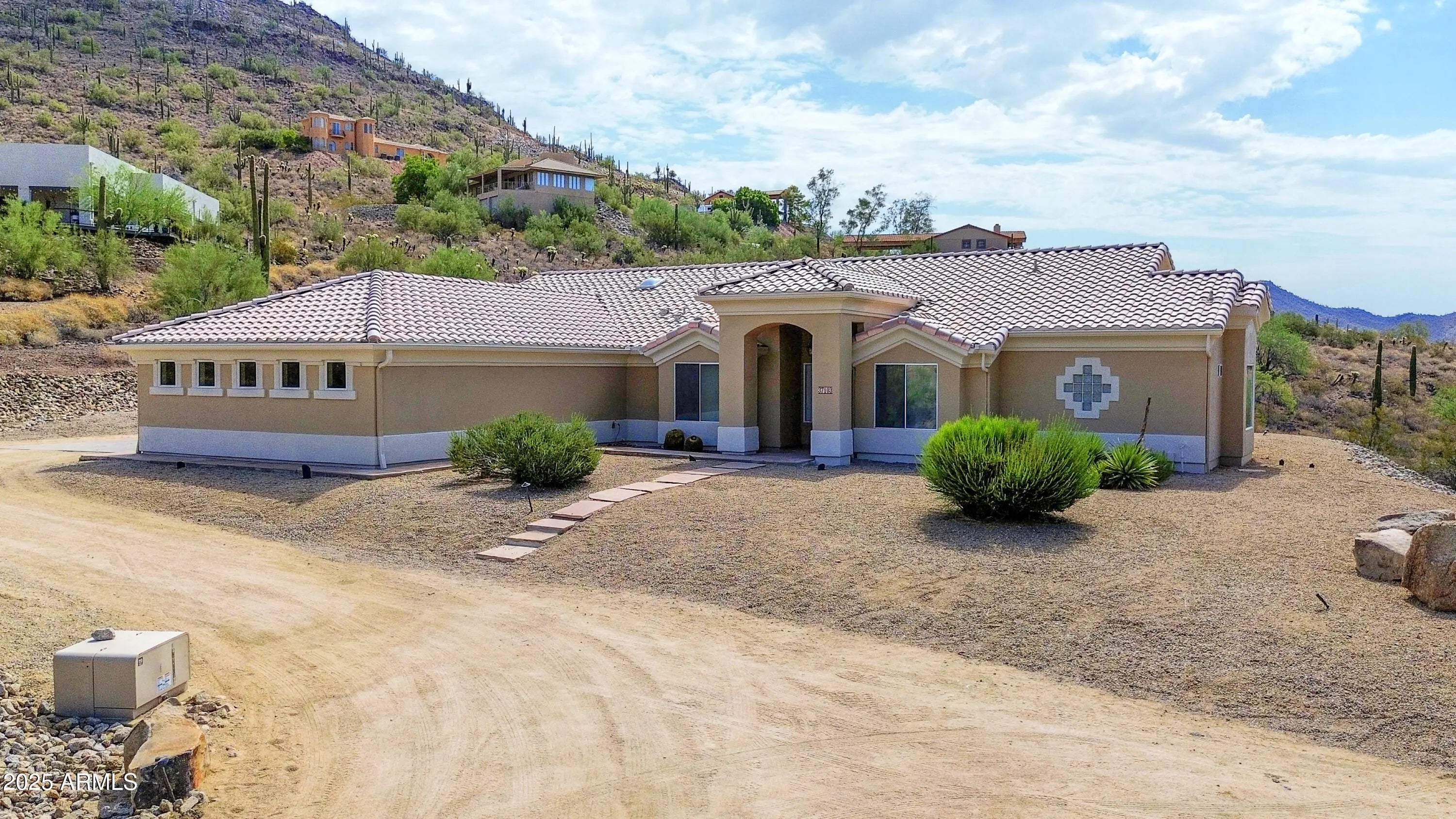 Photo of Listing #6906734