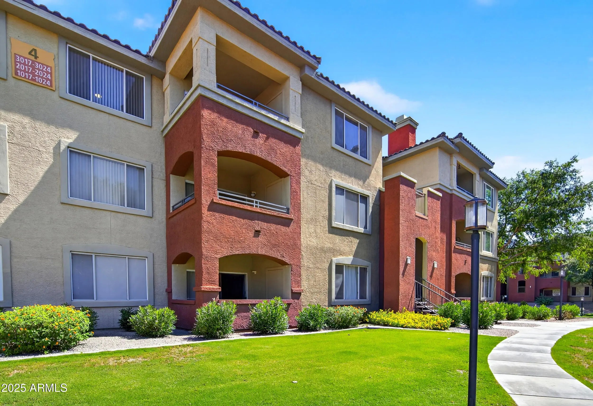 Photo of Listing #6897651