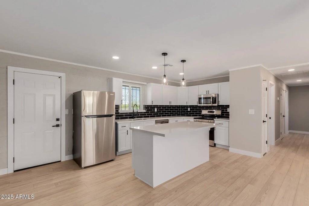 390 W Poston Circle, Florence