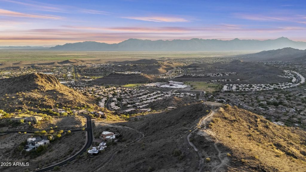 1682 E Desert Willow Drive (unit 4), Phoenix