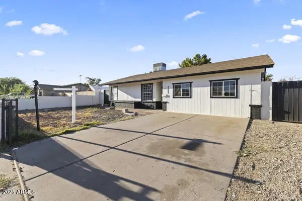 Photo of Listing #6897753