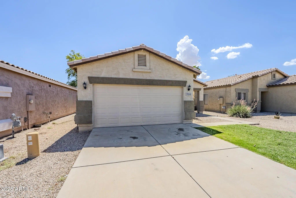 735 E Drifter Place, San Tan Valley