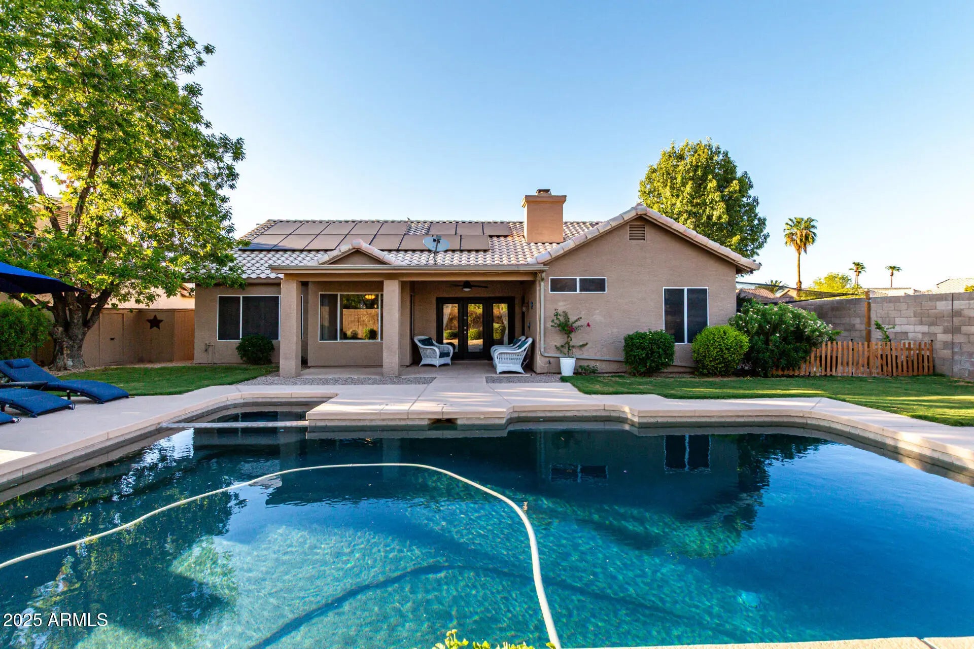 Photo of Listing #6898647