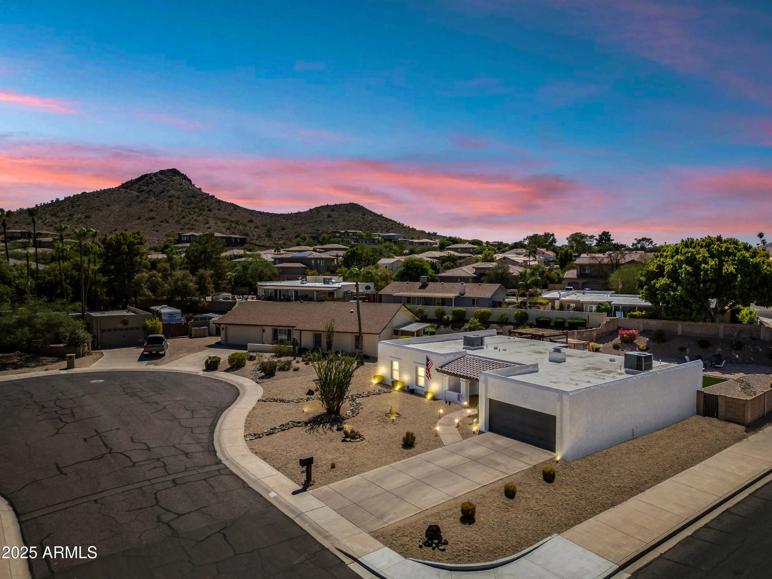 Photo of Listing #6898434