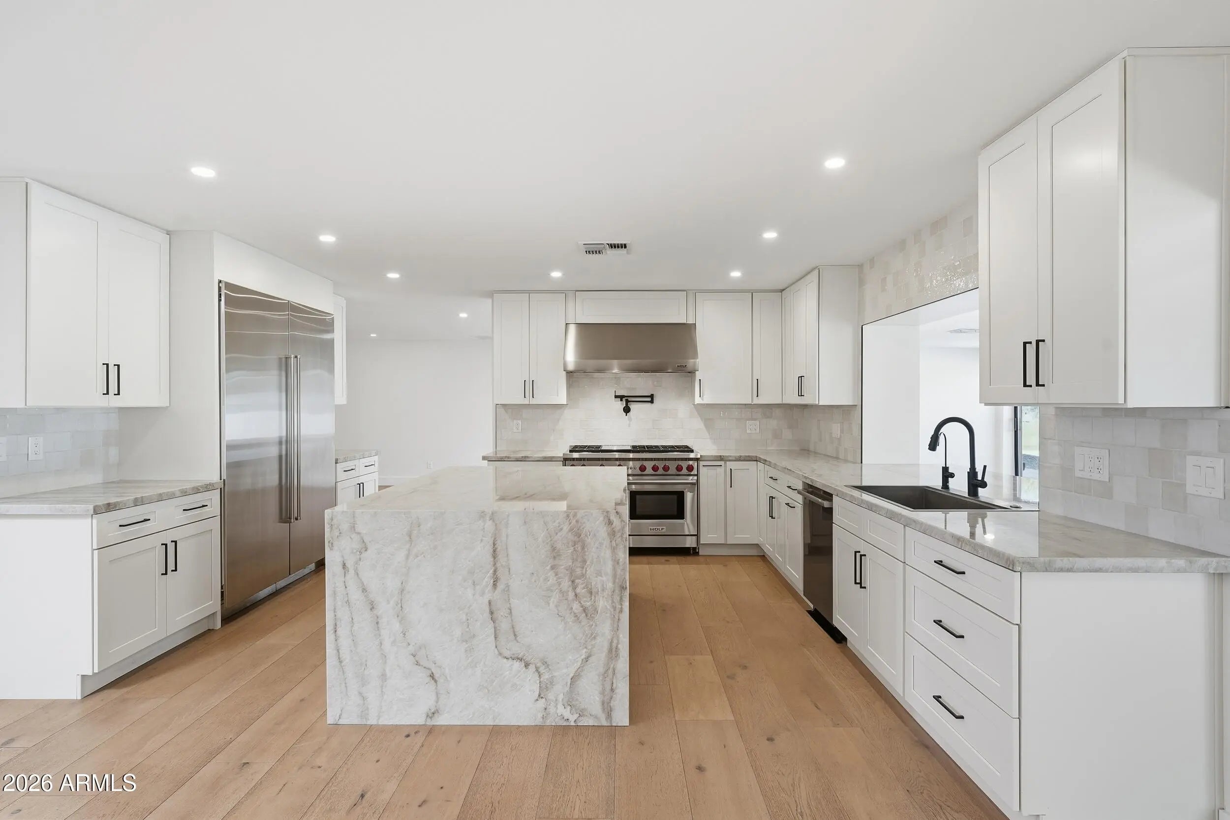 Photo of Listing #6988970