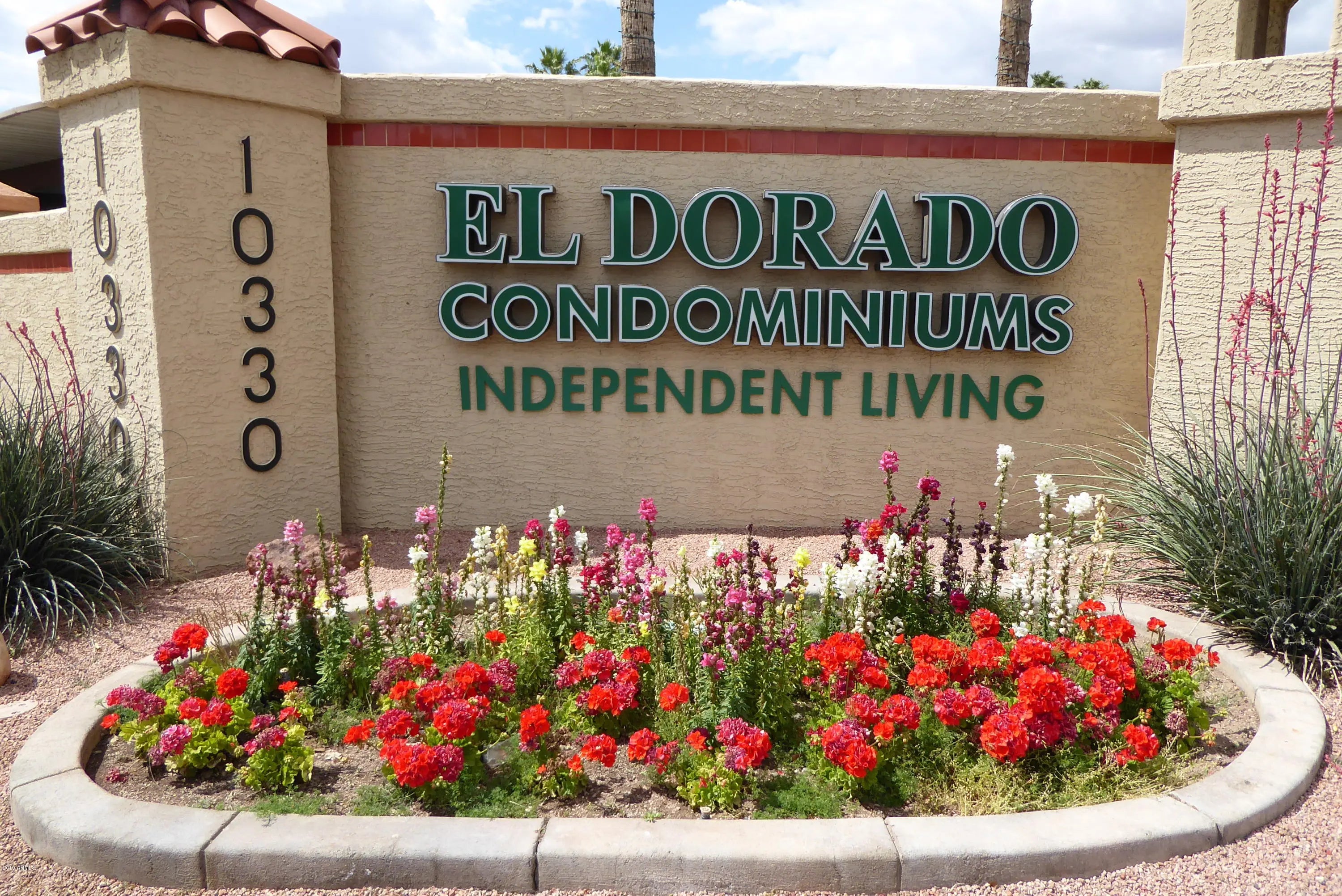 Photo of Listing #6898051