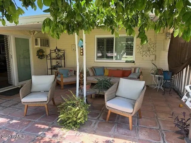 Photo of Listing #6899046