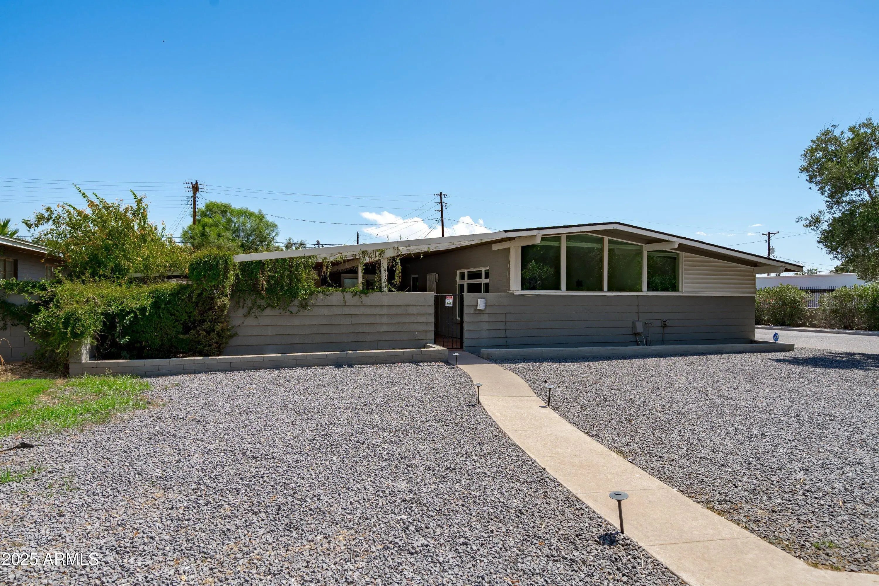 Photo of Listing #6898136