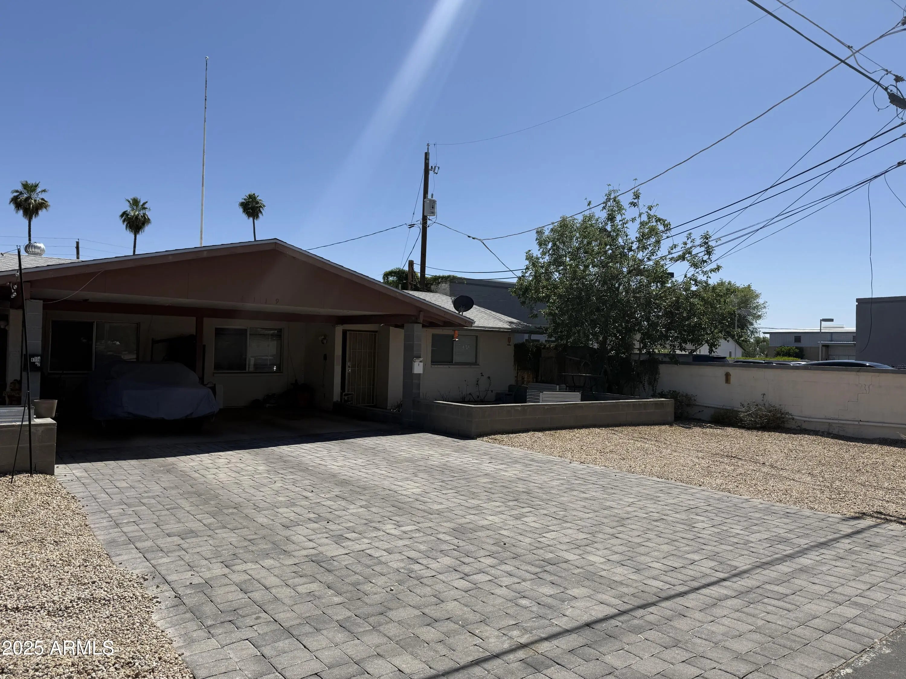 Photo of Listing #6904692