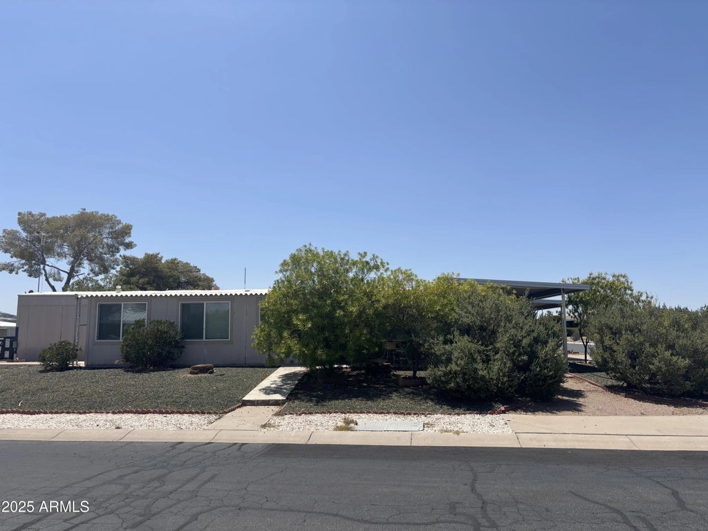 709 E Mohave Way, Florence