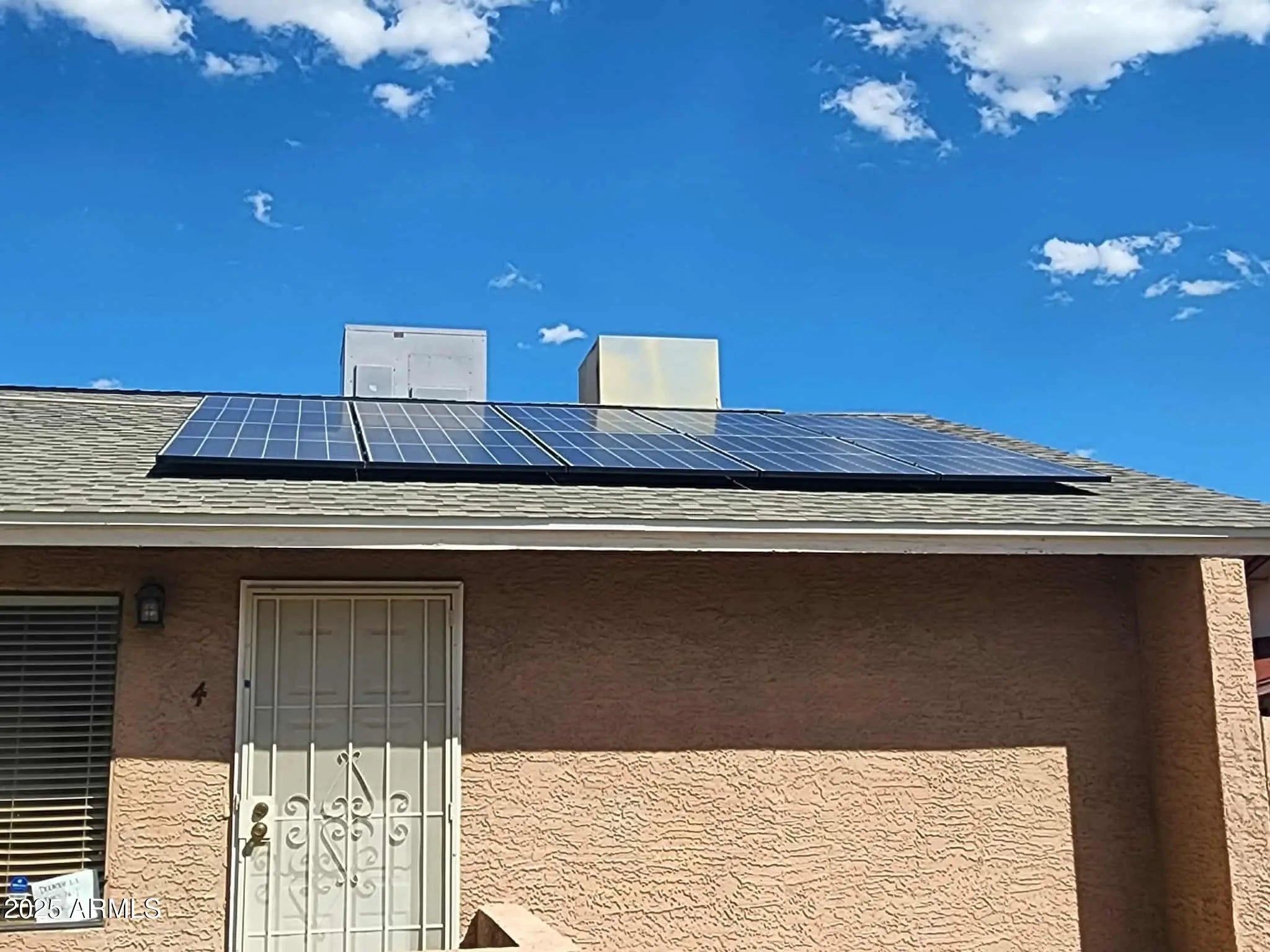 Photo of Listing #6928329