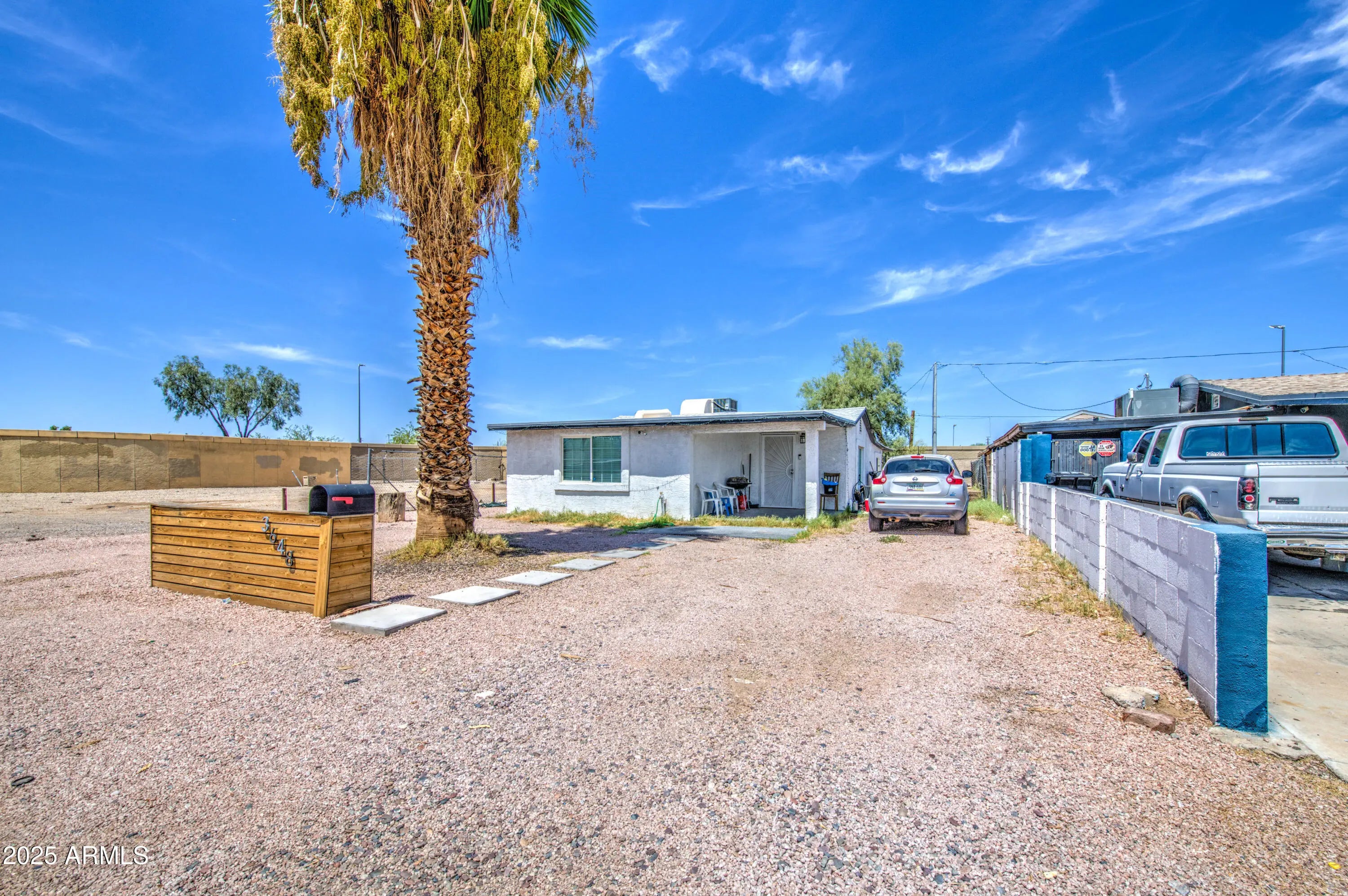 Photo of Listing #6910930