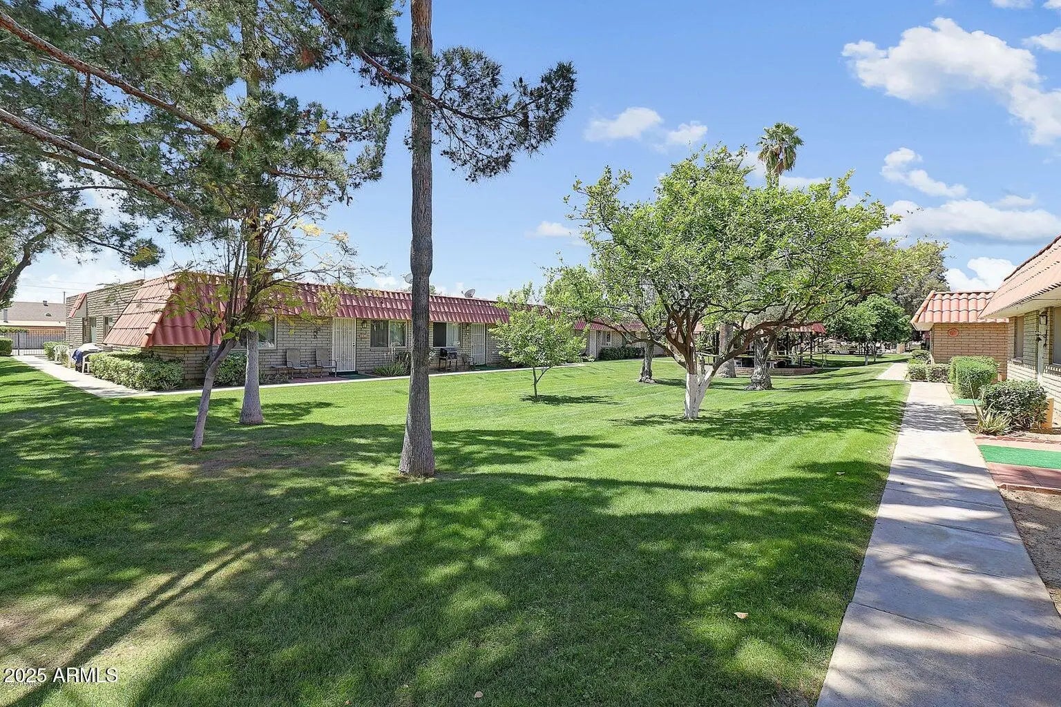 Photo of Listing #6898624