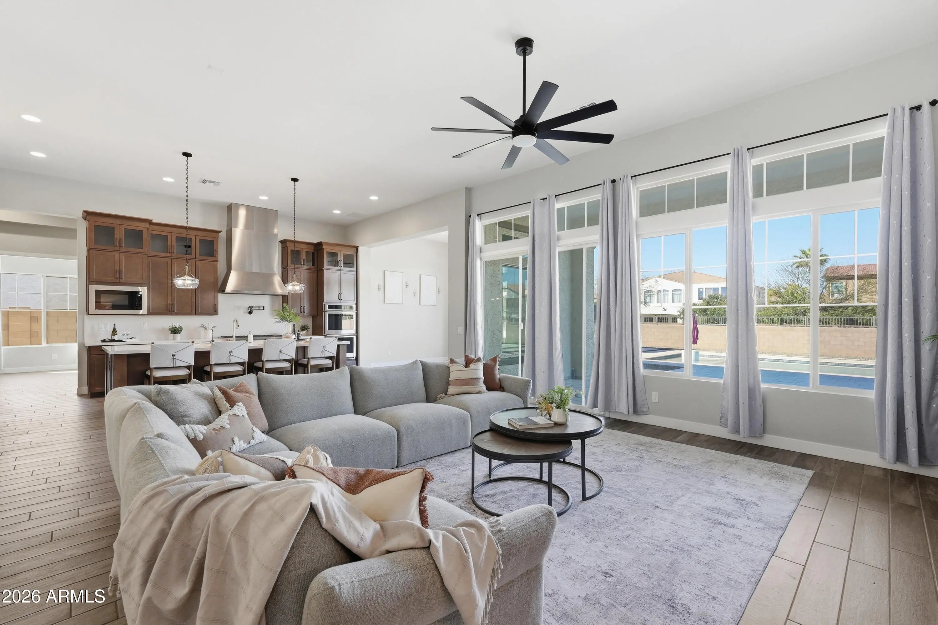 Photo of Listing #6899934