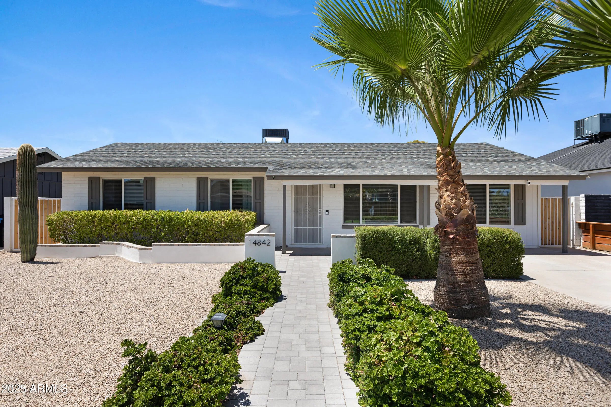 Photo of Listing #6901995