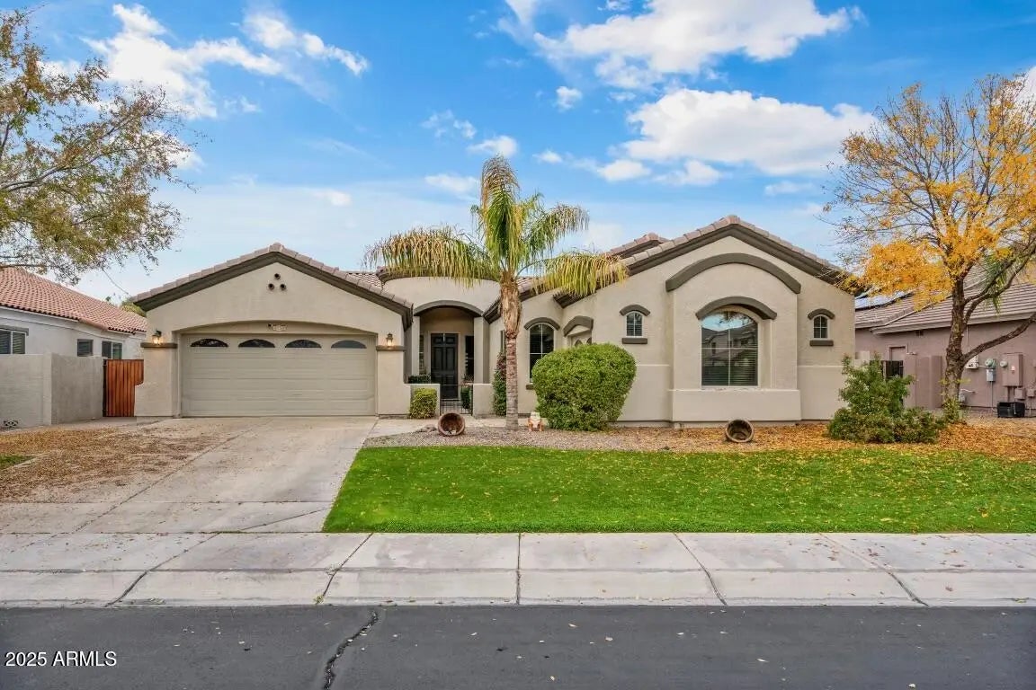 Photo of Listing #6899980