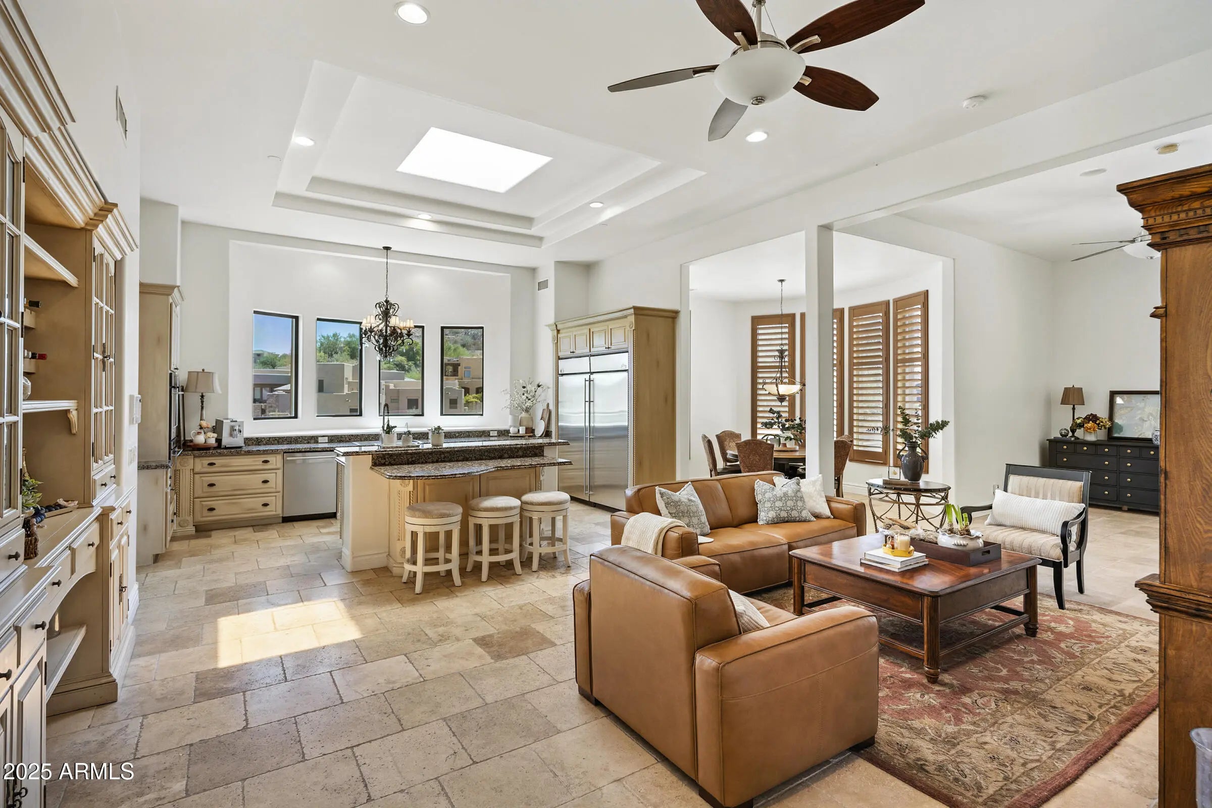 Photo of Listing #6911313