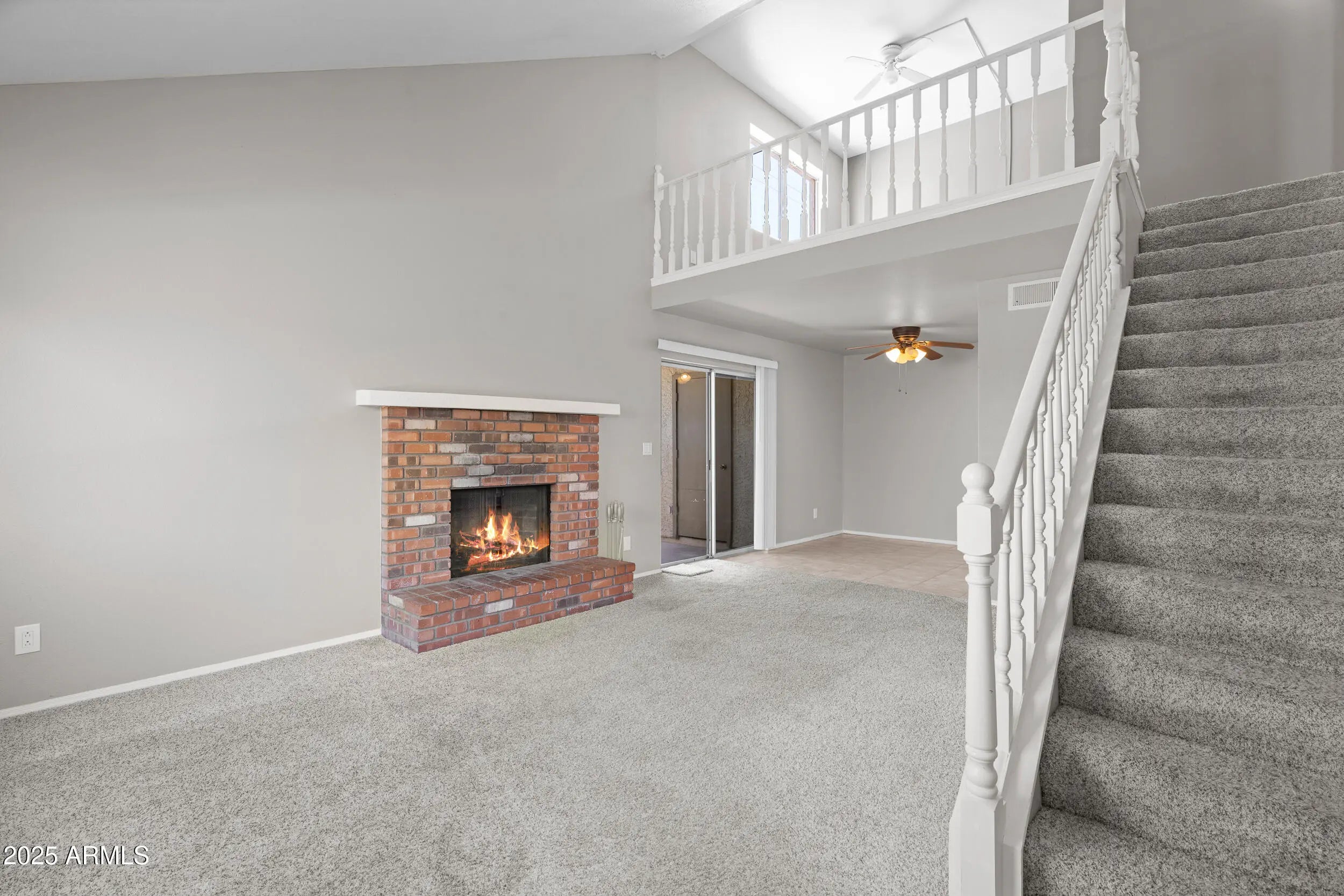 Photo of Listing #6916099