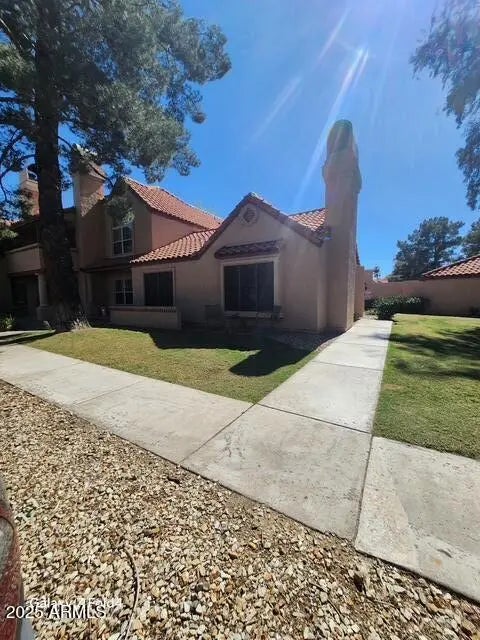 Photo of Listing #6899237