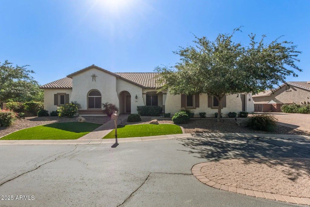 21995 E Tierra Grande Court, Queen Creek