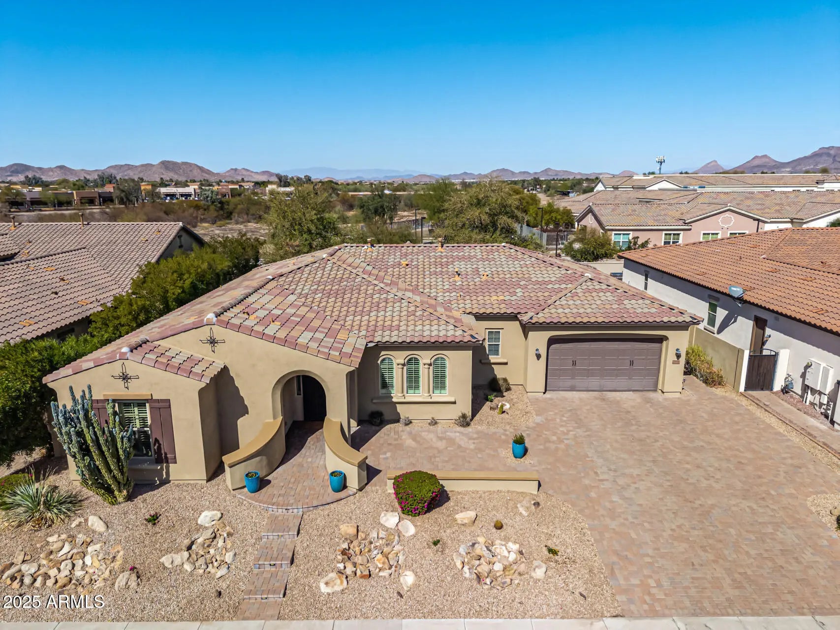 Photo of Listing #6979770