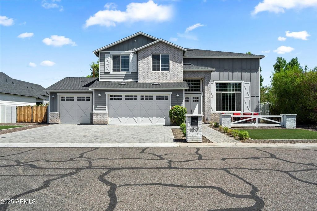 3810 E Devonshire Avenue, Phoenix