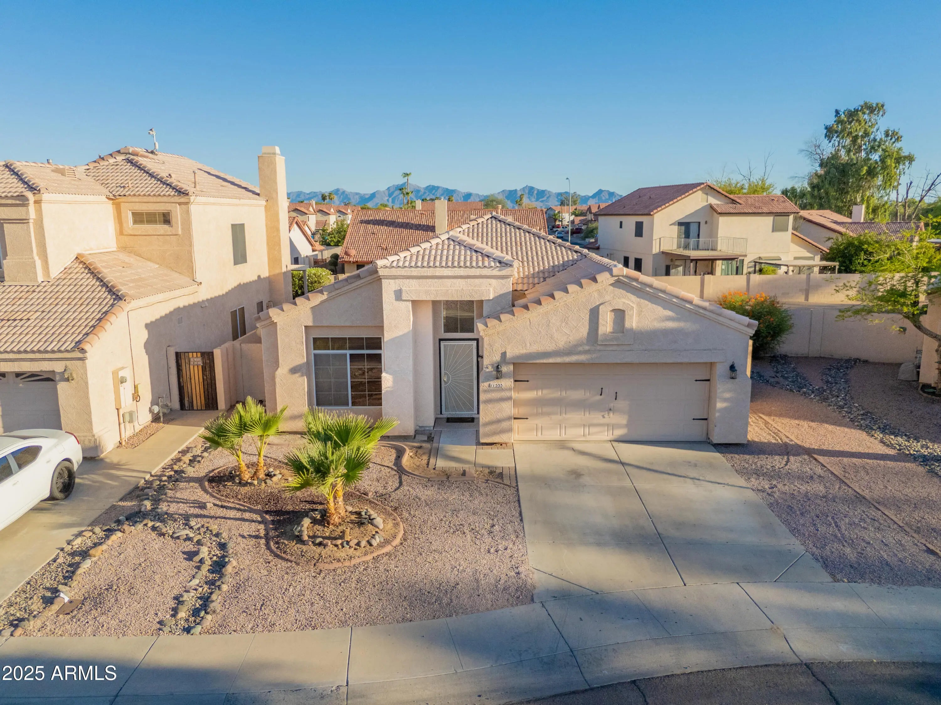 Photo of Listing #6899735