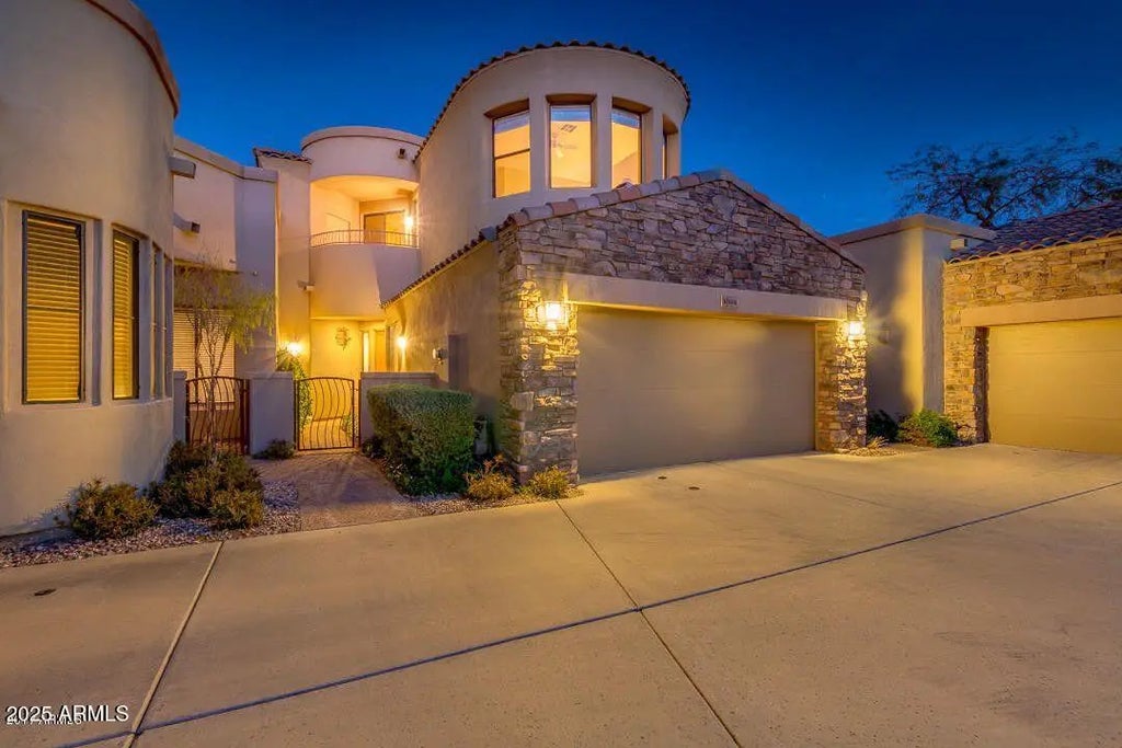 7445 E Eagle Crest Drive (unit 1094), Mesa