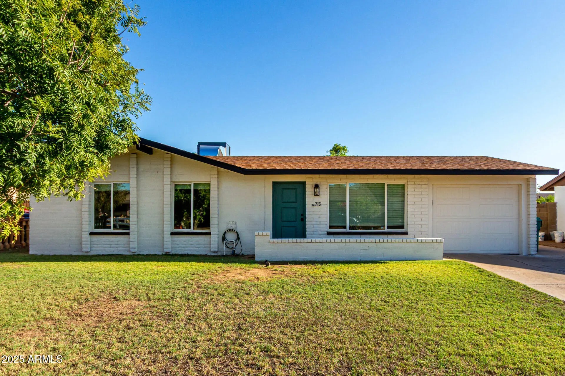 Photo of Listing #6906807