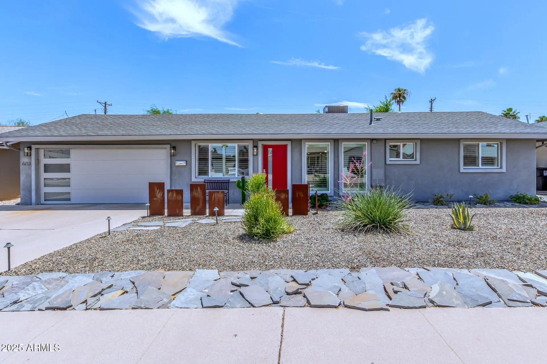 Photo of Listing #6901070