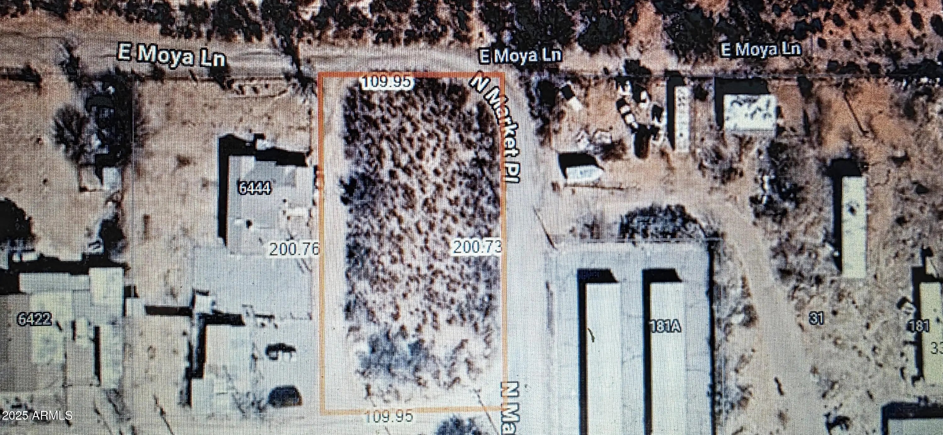 Photo of Listing #6900305