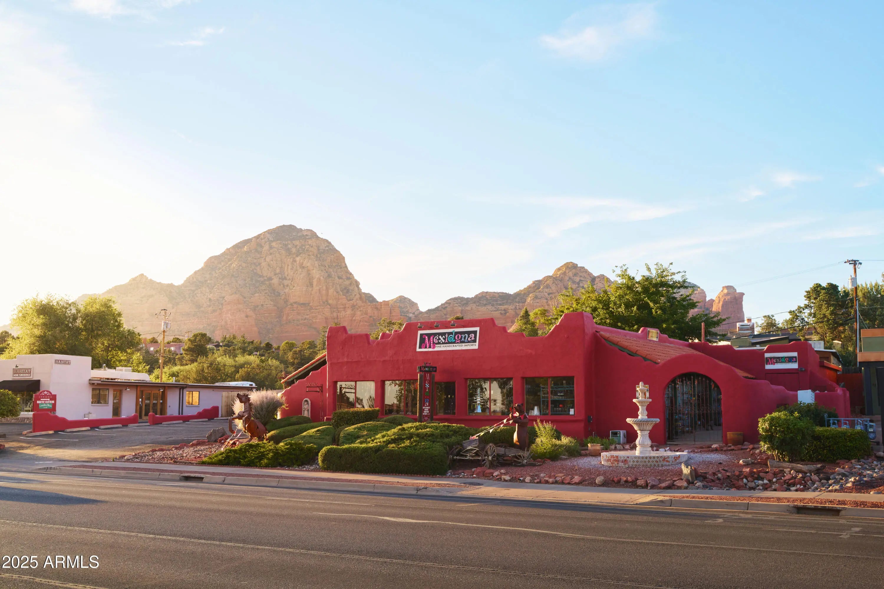 Photo of Listing #6906403