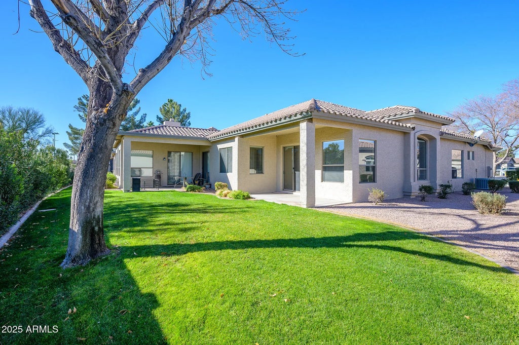 23901 S Vacation Way, Sun Lakes