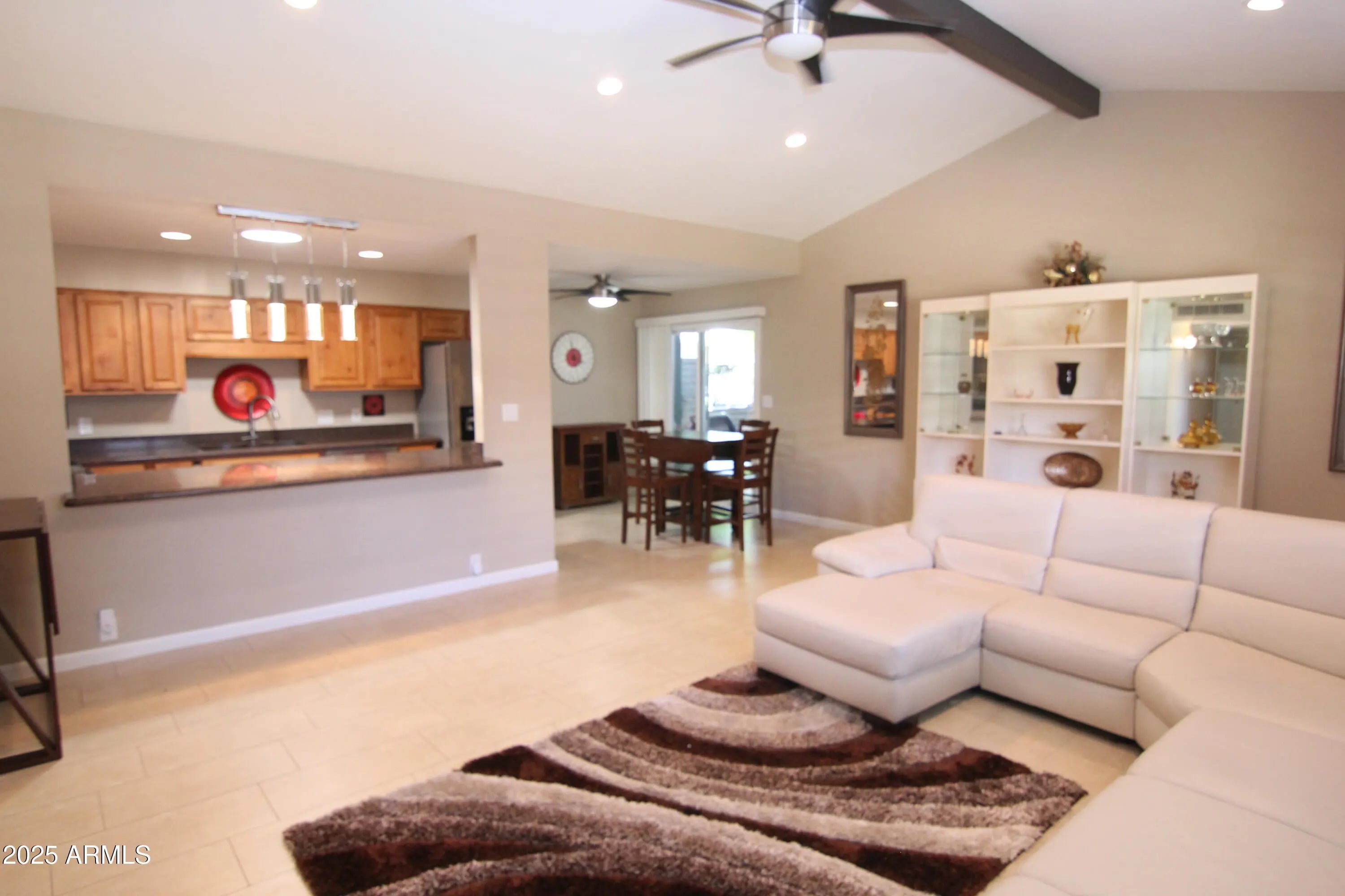 Photo of Listing #6901340