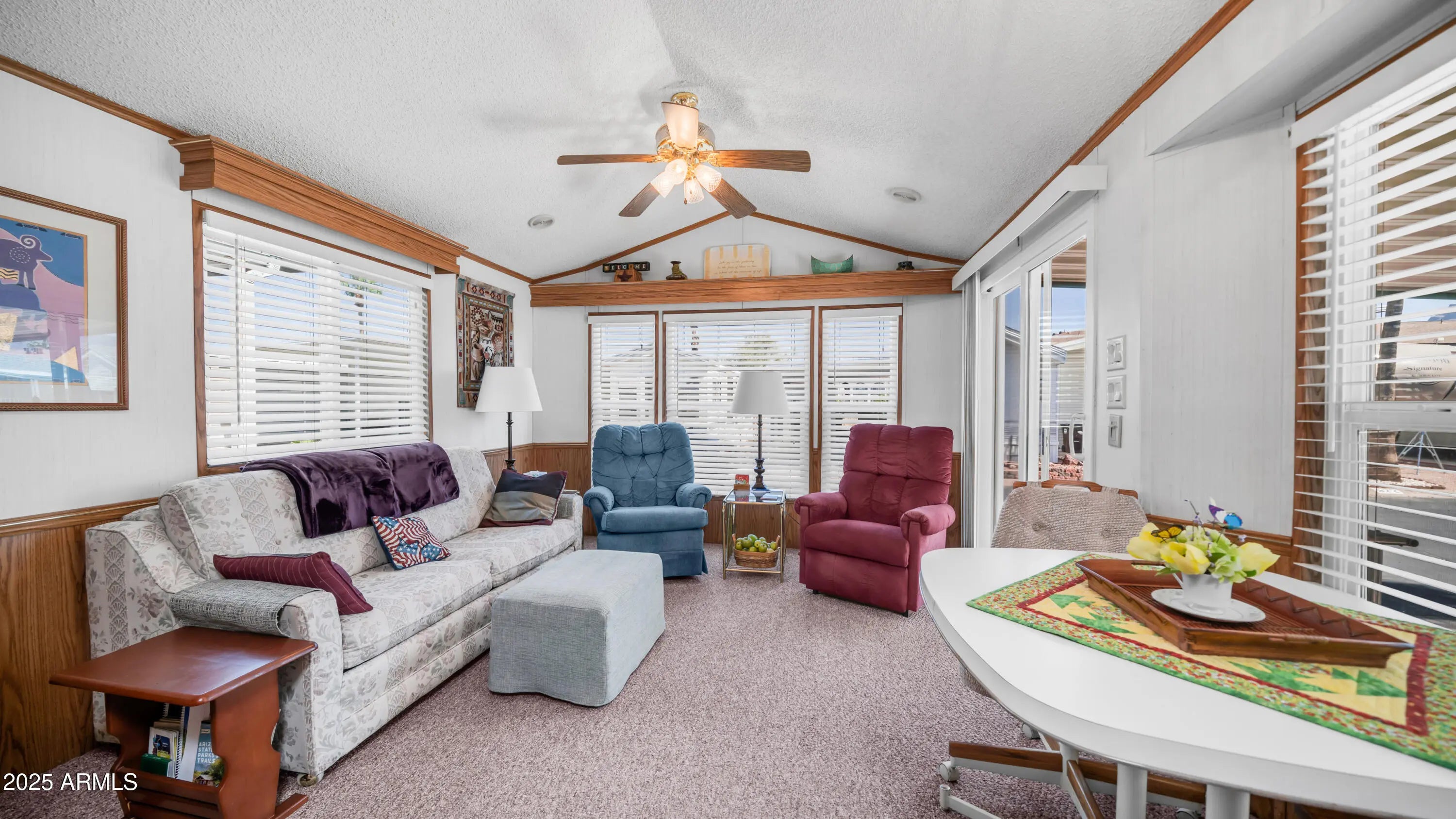 Photo of Listing #6902435