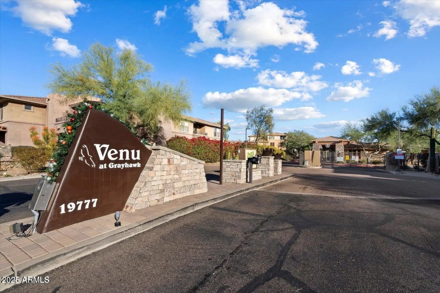 Photo of Listing #6901078