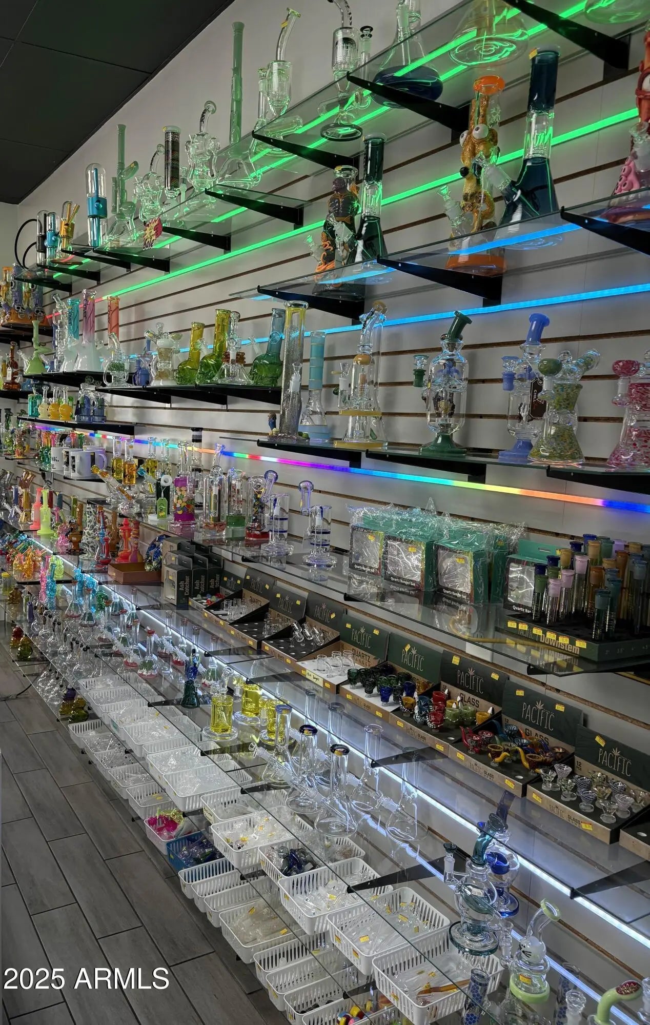 Photo of Listing #6901181