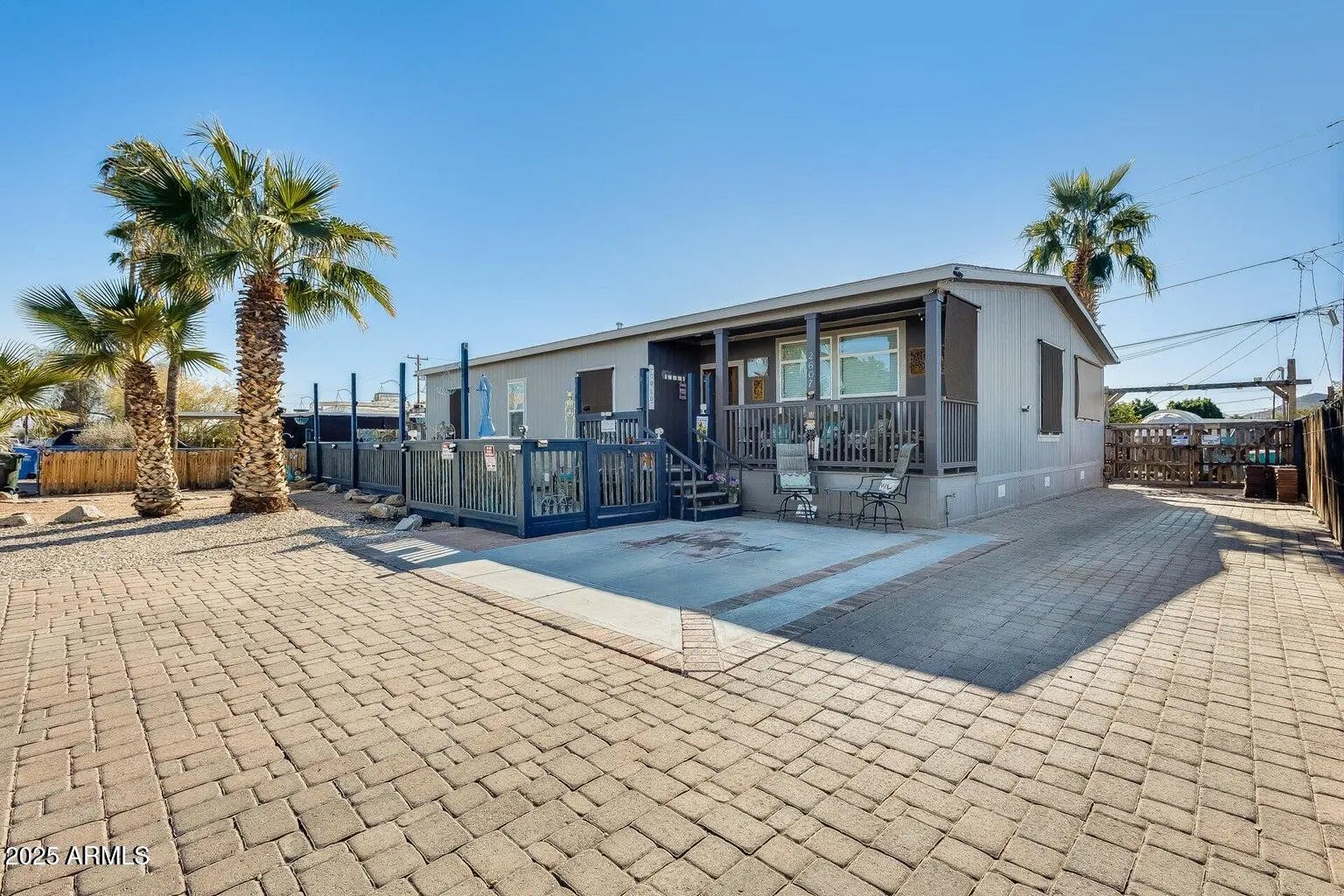 Photo of Listing #6903054