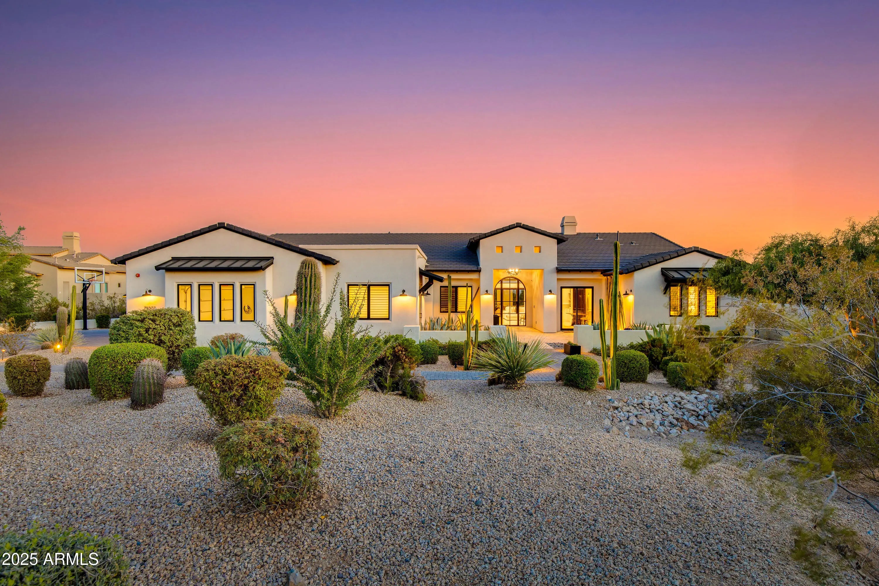 Photo of Listing #6902805