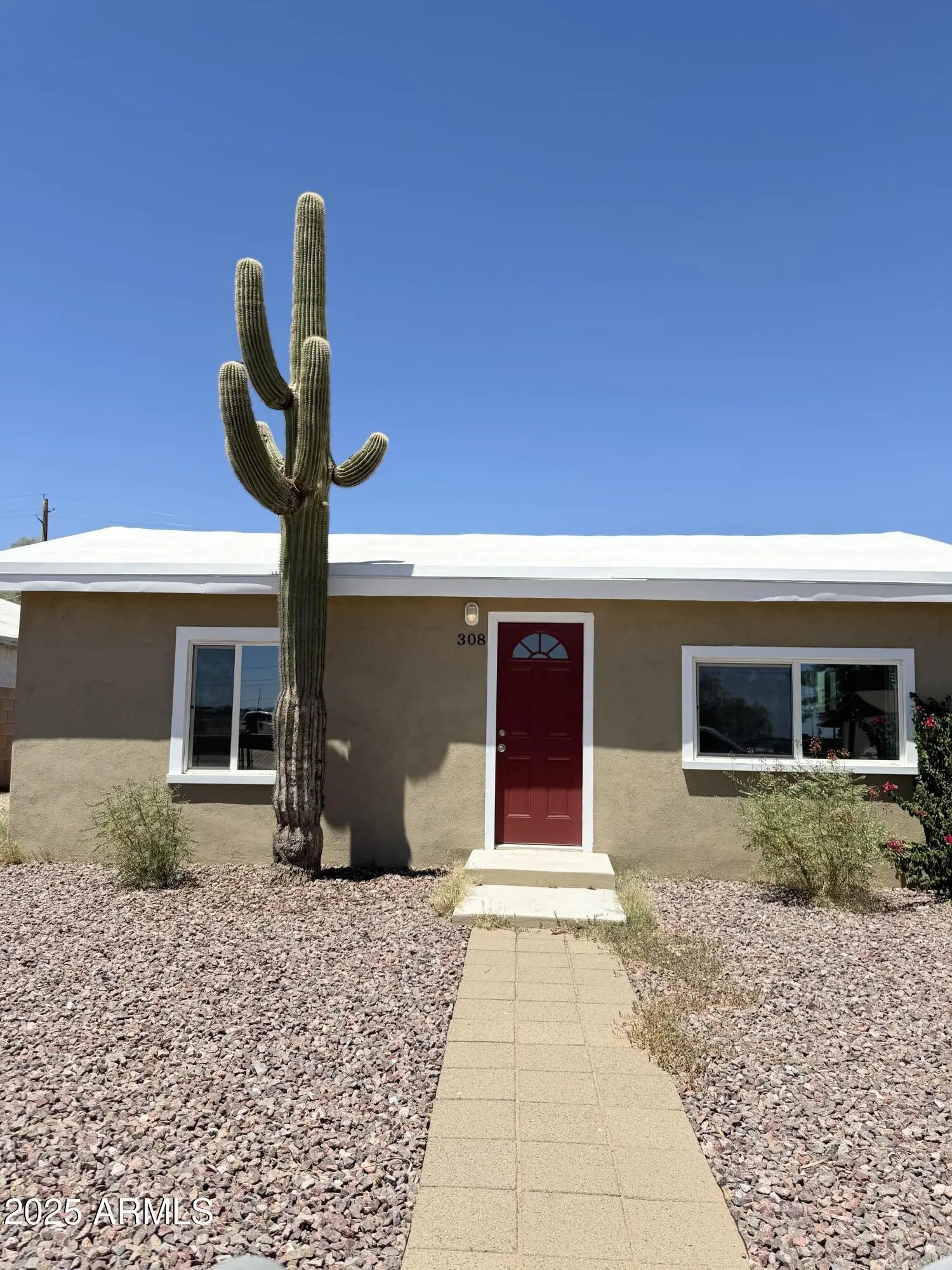 Photo of Listing #6901405