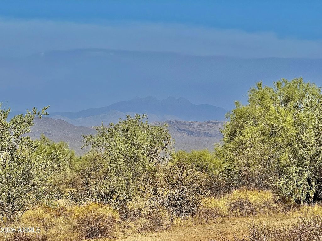 161xx E Dixileta Drive (unit -), Scottsdale