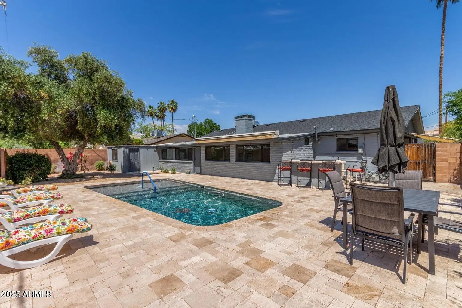 Photo of Listing #6901495