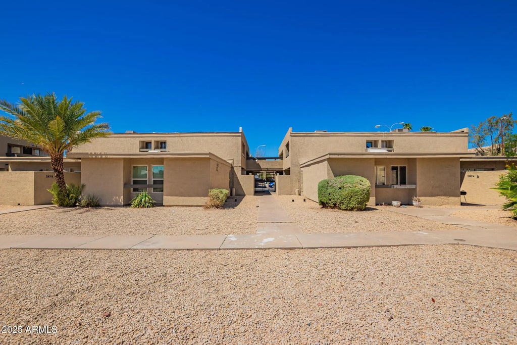 2674 N 43rd Avenue (unit D), Phoenix