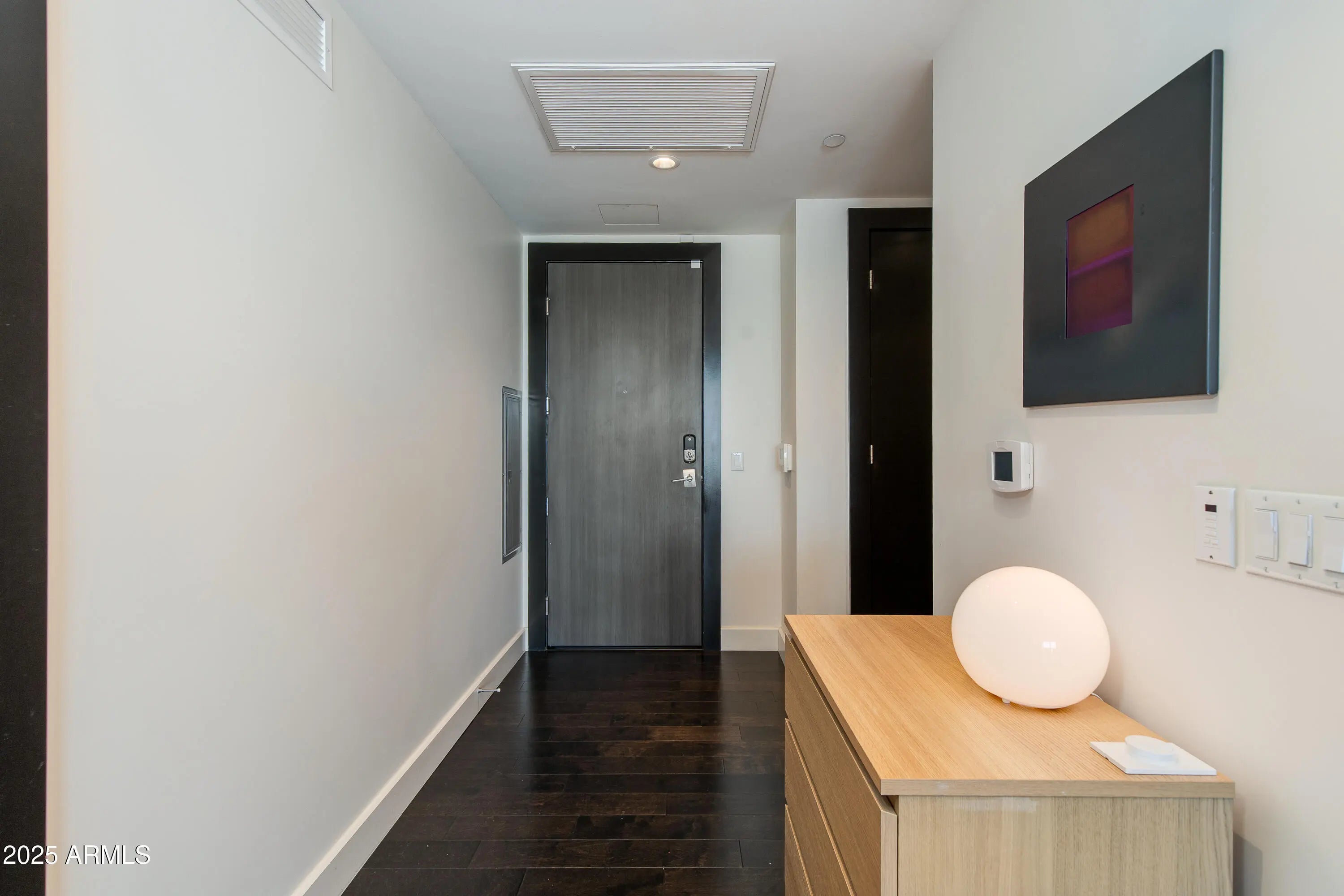 Photo of Listing #6902512