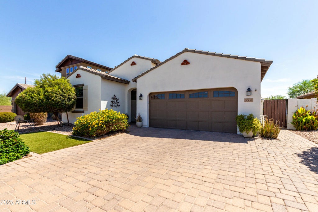 5657 S Inez Court, Gilbert