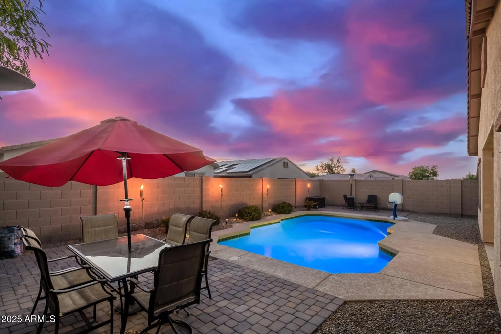 8008 S 53rd Lane, Laveen