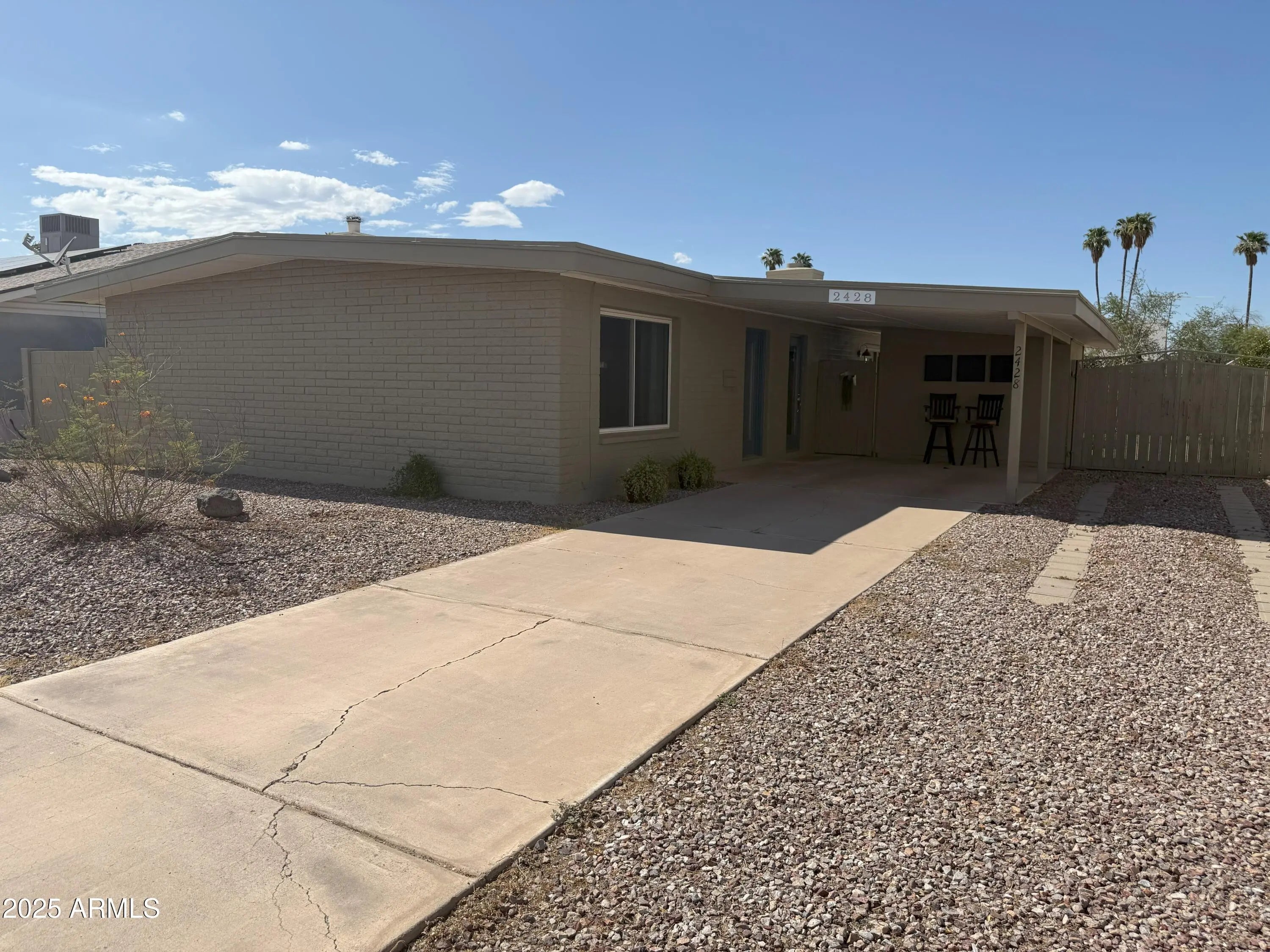 Photo of Listing #6901977