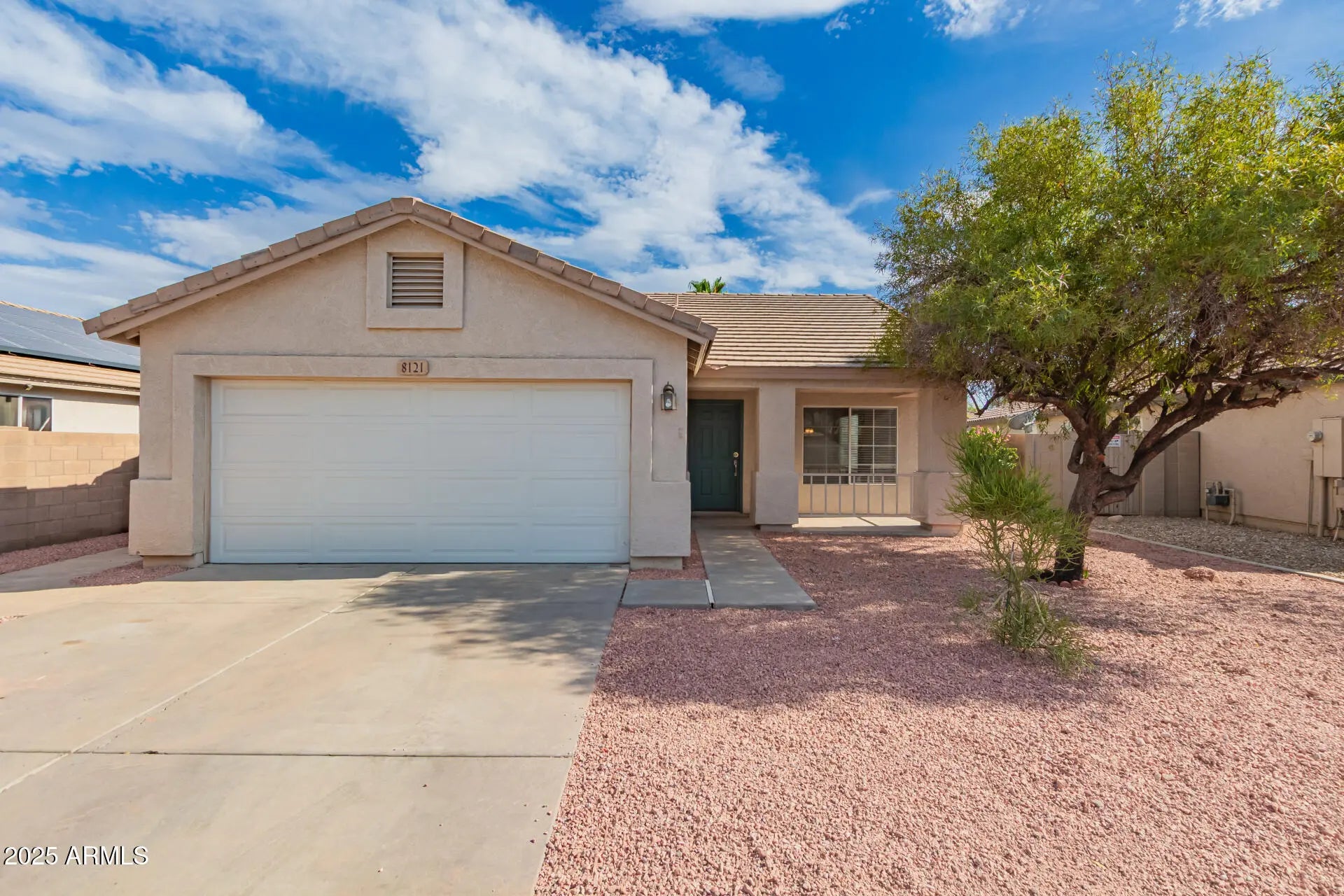 Photo of Listing #6902232